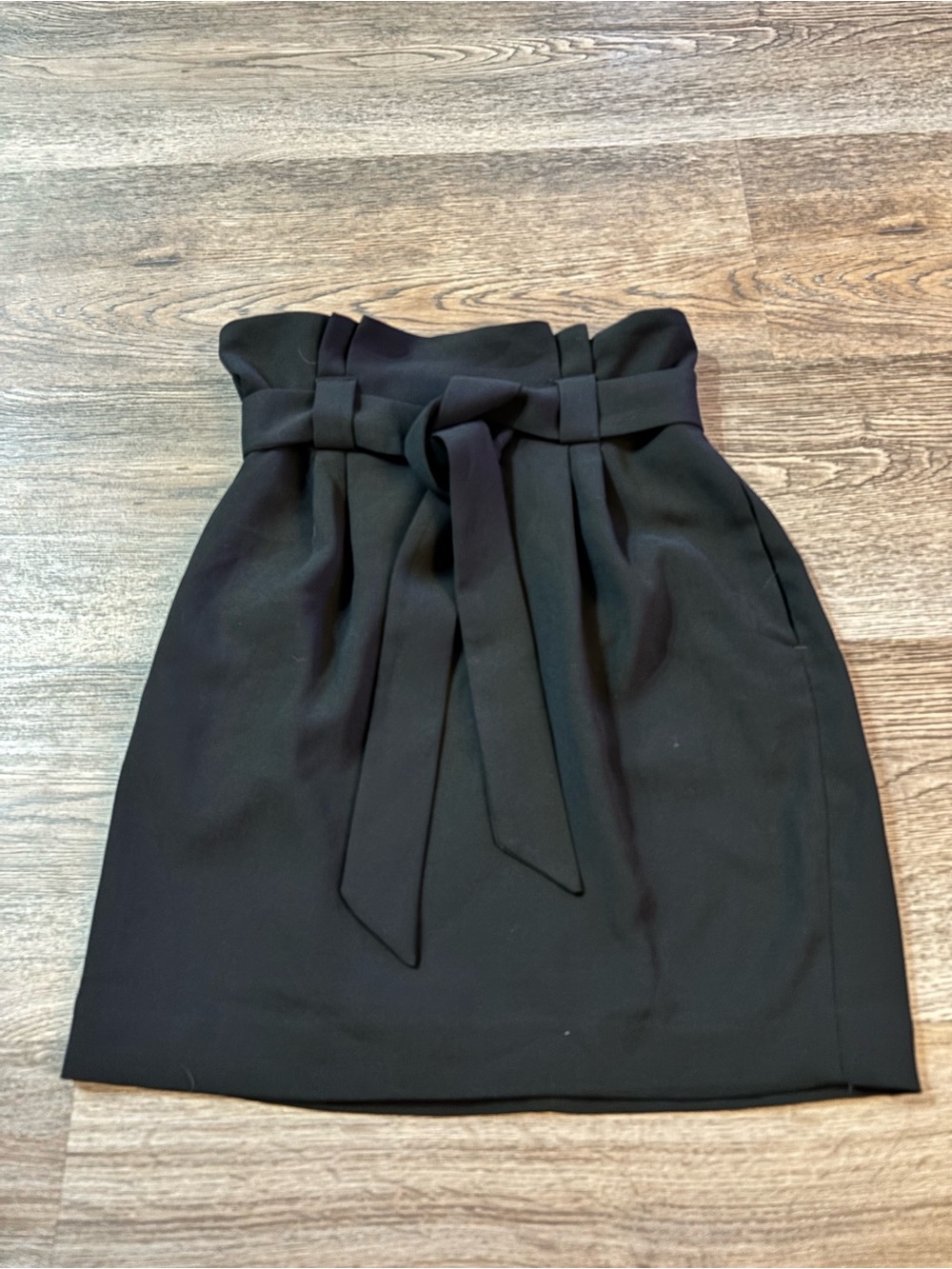 Express Black Paperbag Waist Tie Skirt size 4